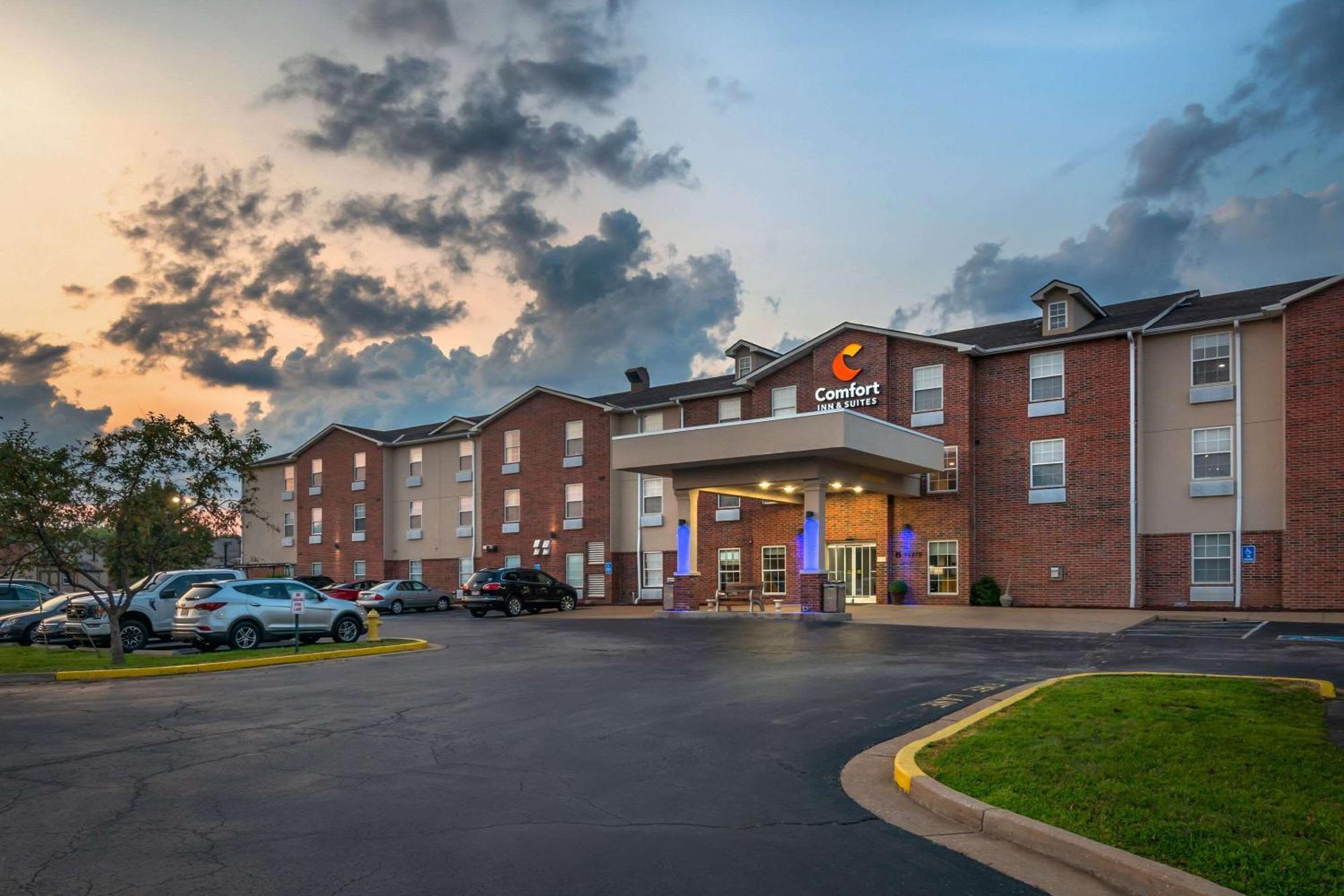 Comfort Inn & Suites St Louis - Chesterfield Ngoại thất bức ảnh